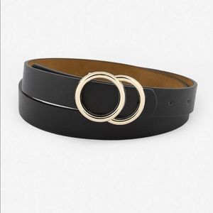 SHEIN Metal Ring Buckle Belt